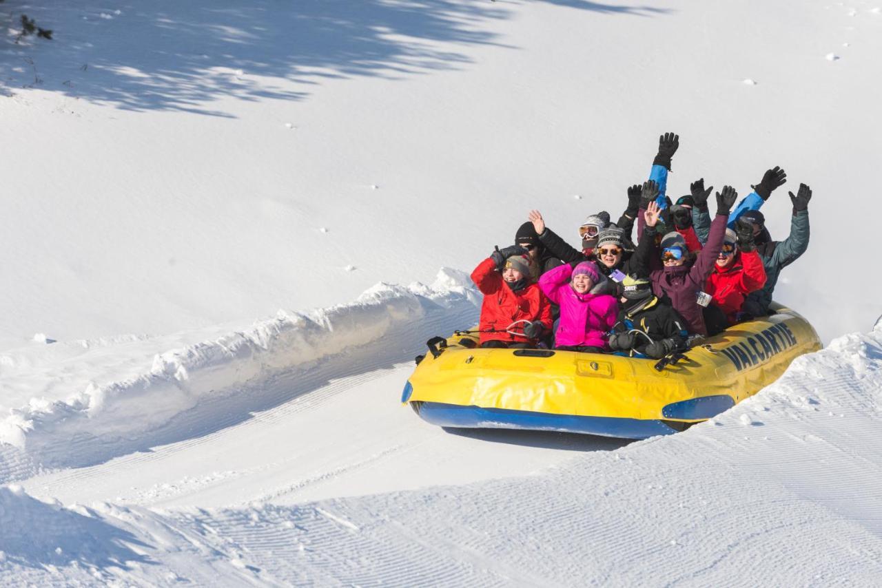 Hotel Valcartier แซ็ง-กาเบรียล-เดอ-วัลกาทิเยร์ ภายนอก รูปภาพ