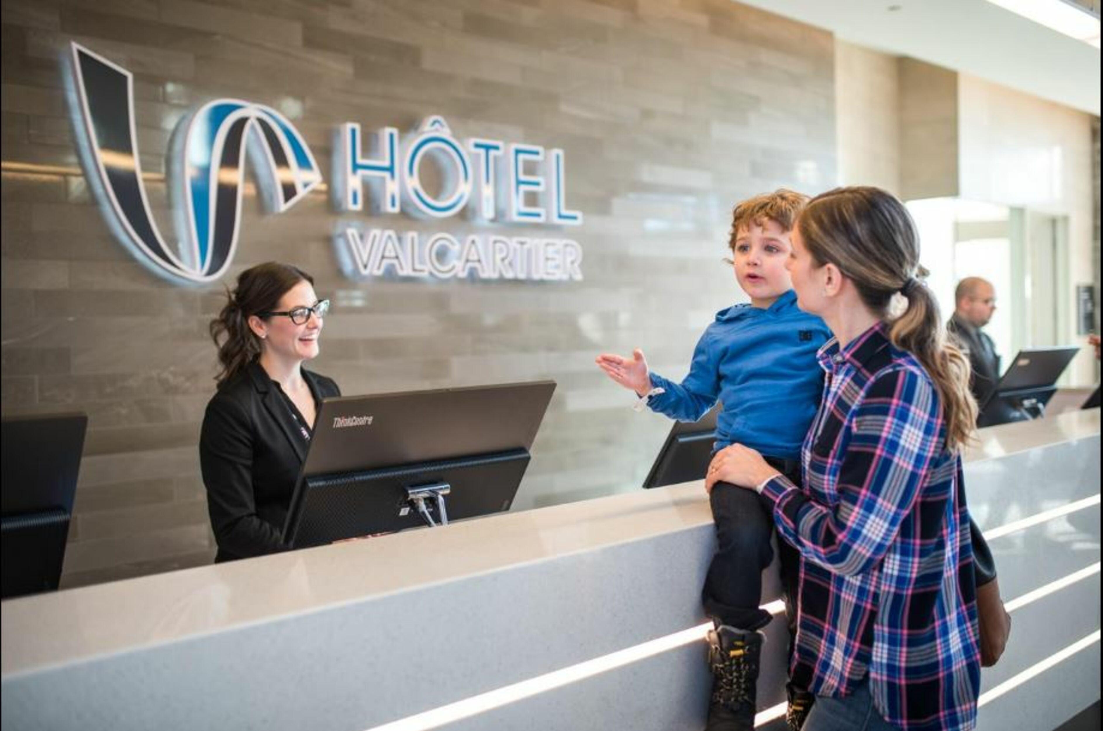 Hotel Valcartier แซ็ง-กาเบรียล-เดอ-วัลกาทิเยร์ ภายนอก รูปภาพ