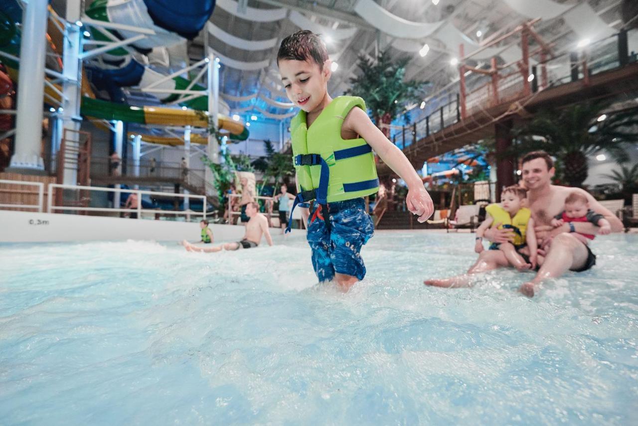 Hotel Valcartier แซ็ง-กาเบรียล-เดอ-วัลกาทิเยร์ ภายนอก รูปภาพ